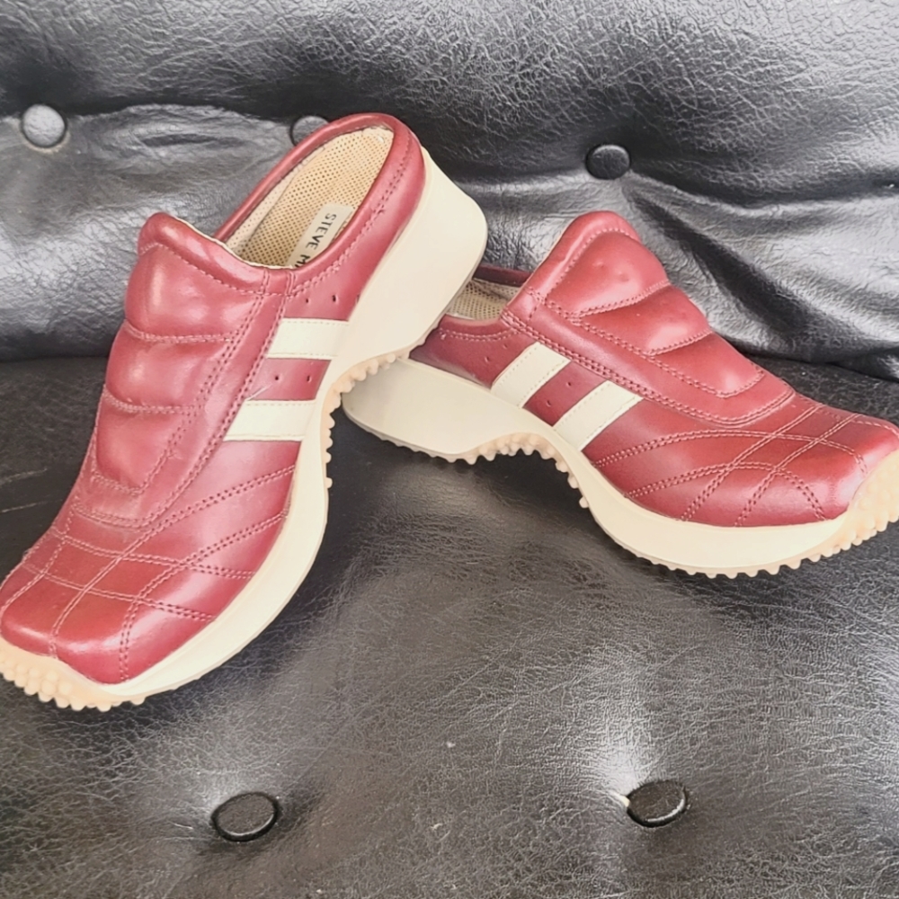 Vintage, Steve Madden Clogs - Y2K - Slip On Sneakers - Mules